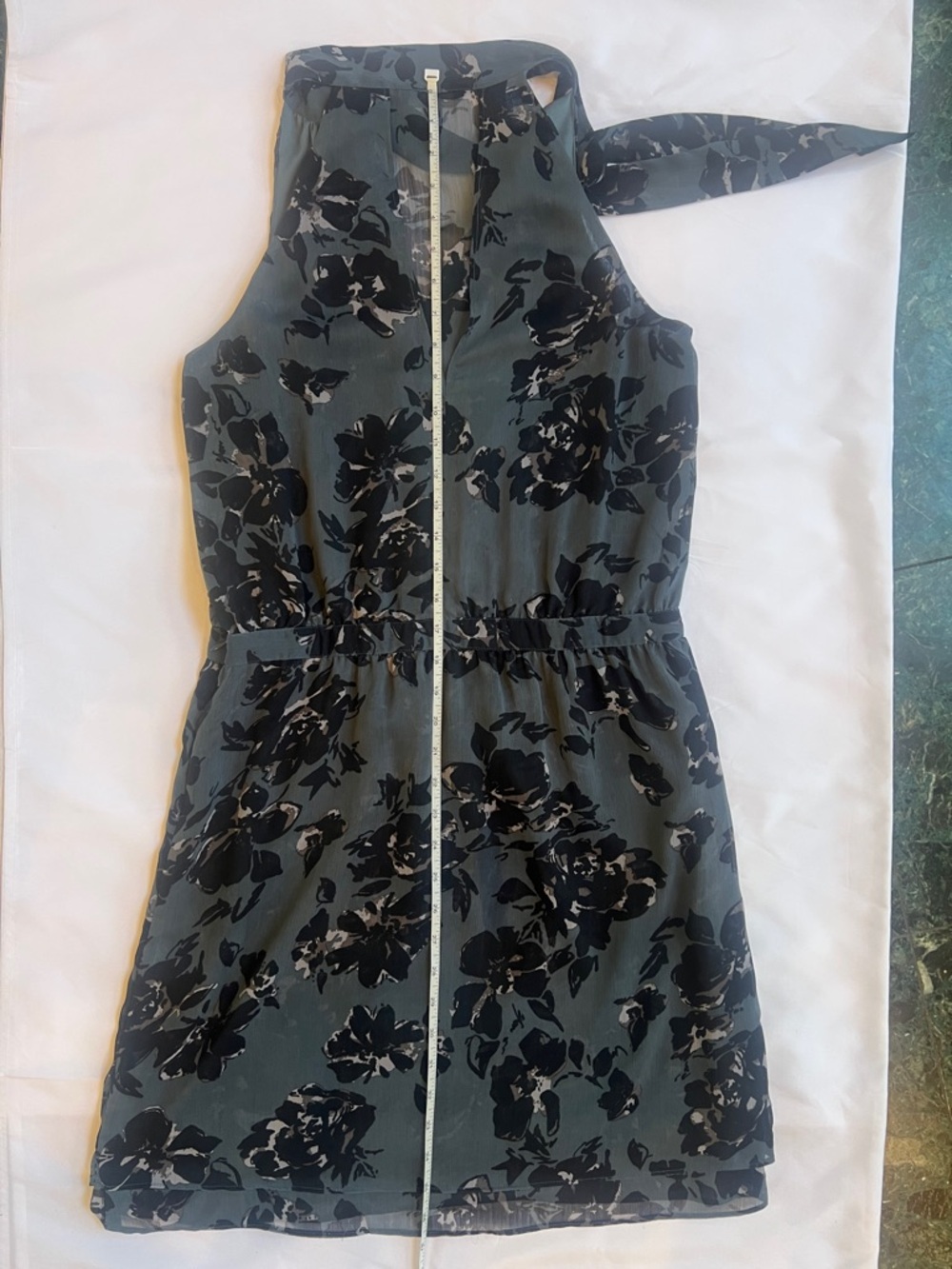 Banana Republic Halter Neck Blue Floral Sleeveless Dress Sz 8 - Picture 6 of 9